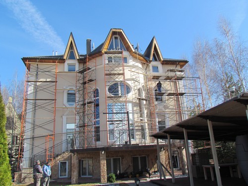 Ремонт трещин и покраска фасада загородного дома (Мякининское шоссе)